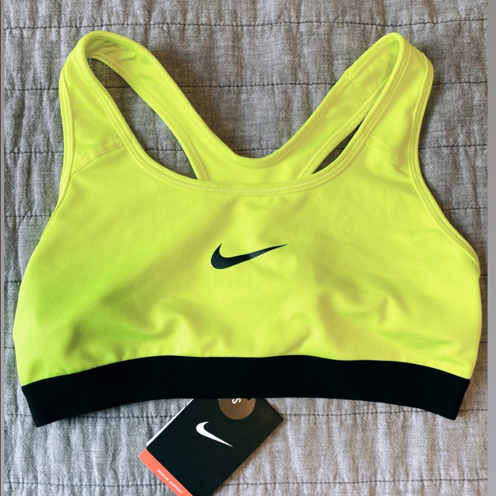 Sports bra